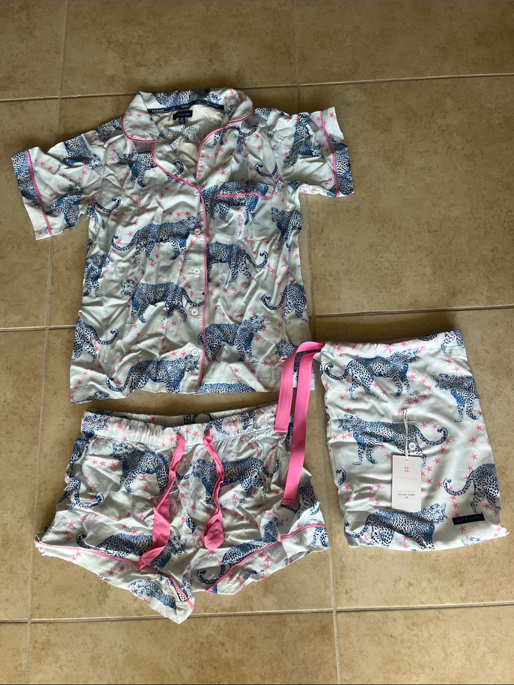 XS Women Pink-Trim Leopard Print Pajama Set